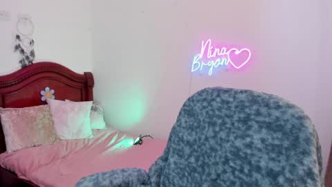 Snapshot of ninabryon1 chatting on 12/16/24, 03:32 Nina online show from 12/16/24, 03:32