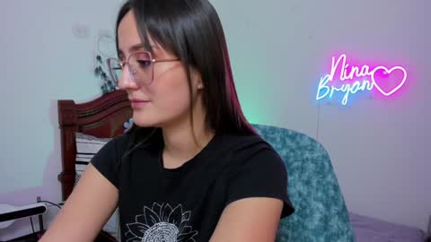 Snapshot of ninabryon1 chatting on 01/22/25, 09:10 Nina online show from 01/22/25, 09:10