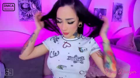  Heyyy guys Im Ninas crazy  online show from 12/05/24, 01:06