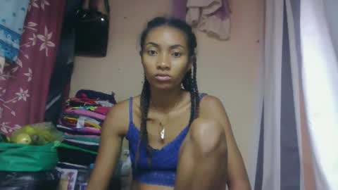 Snapshot of ninaeaa chatting on 04/25/26, 02:47 ninaeaa online show from 04/25/26, 02:47