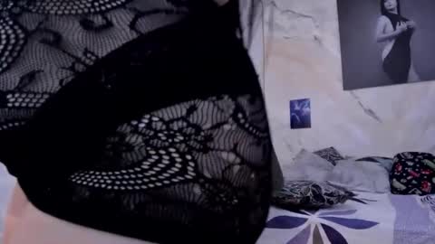 NinaFuentes online show from 01/17/26, 05:56