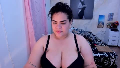 NinaFuentes online show from 02/01/26, 03:38