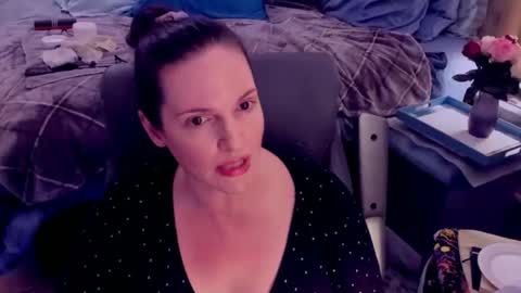 Snapshot of ninajaymes chatting on 01/18/25, 10:06 Nina Jaymes online show from 01/18/25, 10:06