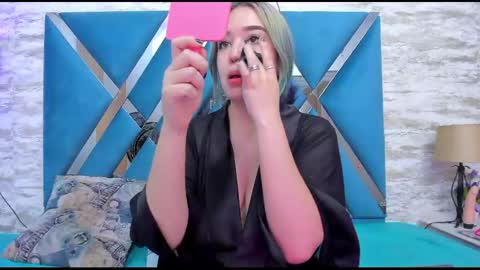 Snapshot of ninamedux chatting on 03/09/25, 09:57 Nina Medux online show from 03/09/25, 09:57