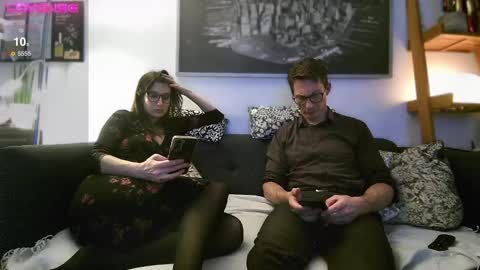 NinandCo online show from 02/10/25, 07:49