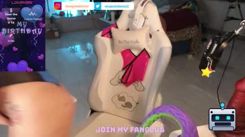 Nina online show from 03/16/26, 07:29