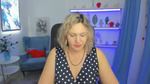 ninastarle online show from 03/13/26, 12:45