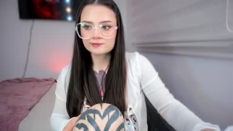 Snapshot of ninavolkov chatting on 06/22/26, 11:02 ninavolkov online show from 06/22/26, 11:02