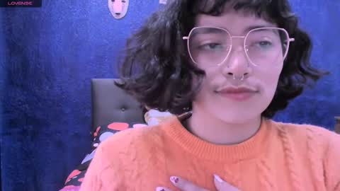 Nina online show from 11/07/25, 03:34