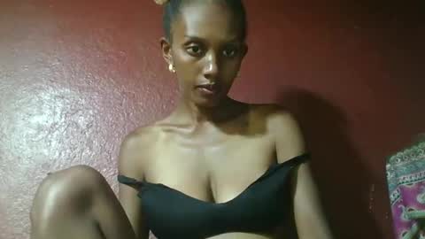 Snapshot of ninie246746 chatting on 01/14/25, 04:57 ninie246746 online show from 01/14/25, 04:57