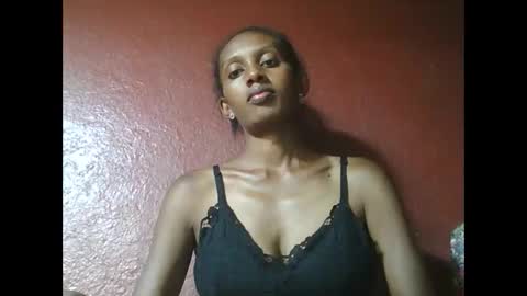 Snapshot of ninie246746 chatting on 01/20/25, 05:37 ninie246746 online show from 01/20/25, 05:37