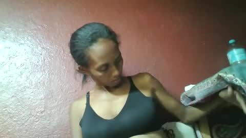 Snapshot of ninie246746 chatting on 01/31/25, 10:10 ninie246746 online show from 01/31/25, 10:10