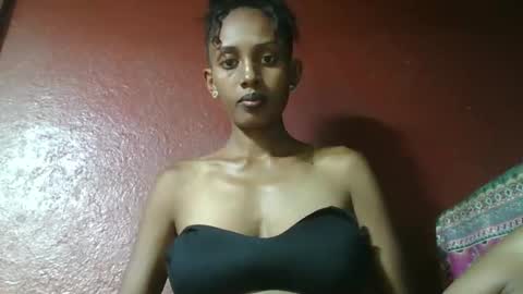 Snapshot of ninie246746 chatting on 02/08/25, 08:52 ninie246746 online show from 02/08/25, 08:52