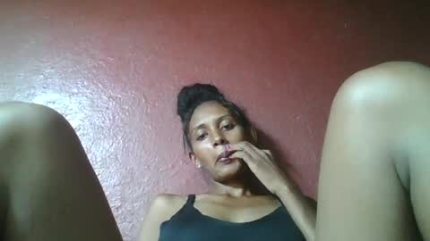 Snapshot of ninie246746 chatting on 02/09/25, 05:54 ninie246746 online show from 02/09/25, 05:54