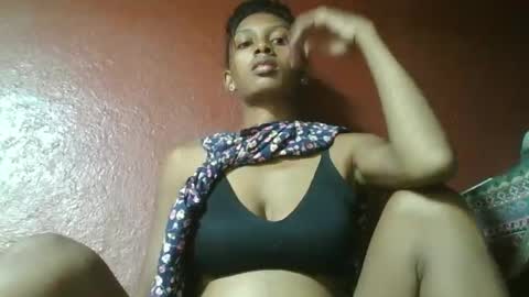 Snapshot of ninie246746 chatting on 02/10/25, 09:04 ninie246746 online show from 02/10/25, 09:04