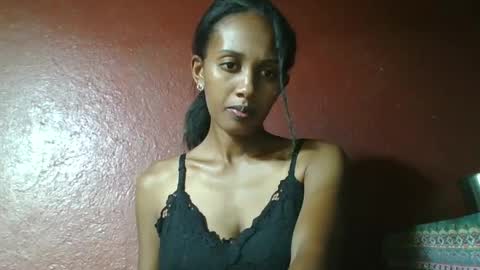 Snapshot of ninie246746 chatting on 02/18/25, 02:16 ninie246746 online show from 02/18/25, 02:16