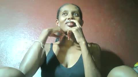 Snapshot of ninie246746 chatting on 03/09/25, 12:31 ninie246746 online show from 03/09/25, 12:31