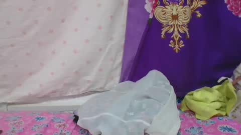 ninie246746 online show from 03/20/26, 07:24