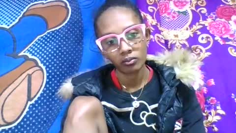 Snapshot of ninie246746 chatting on 07/21/26, 05:32 ninie246746 online show from 07/21/26, 05:32