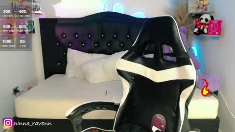 Snapshot of ninna_raven chatting on 05/11/26, 09:12 Ninna online show from 05/11/26, 09:12