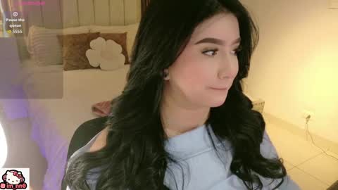 Nina online show from 03/12/26, 12:33