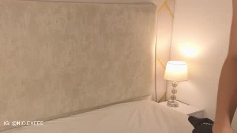 nioki_ online show from 03/30/26, 04:02