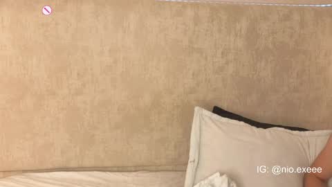 nioki_ online show from 03/31/26, 03:41