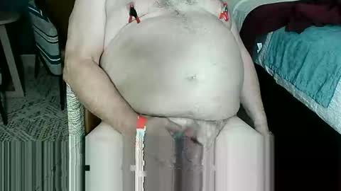 Snapshot of nip_fun_bear chatting on 02/19/26, 12:39 Nip Fun Bear online show from 02/19/26, 12:39