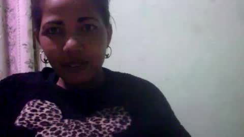nirina233342 online show from 05/01/26, 12:54