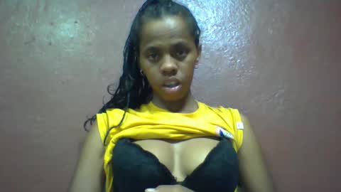 Snapshot of nirinahfy chatting on 01/12/25, 03:36 nirinahfy online show from 01/12/25, 03:36