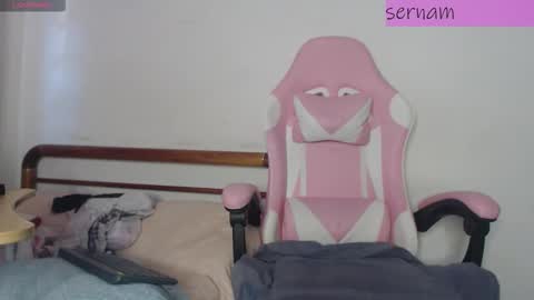 Nicolle  online show from 10/13/25, 09:26