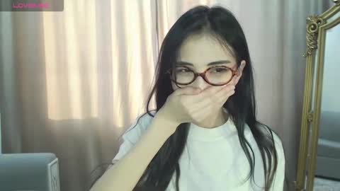 Niu online show from 11/17/25, 03:56