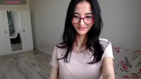 Niu online show from 04/24/26, 12:51