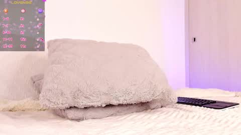 Snapshot of nix_taylor chatting on 02/11/25, 08:31 Nix online show from 02/11/25, 08:31