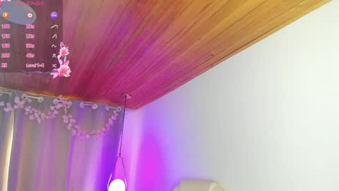 Snapshot of nixiesterling chatting on 05/10/26, 09:20 Nixie online show from 05/10/26, 09:20
