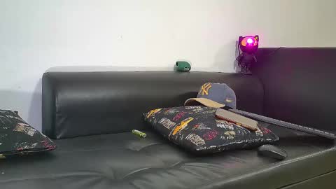 Snapshot of nixon347932 chatting on 01/21/25, 06:00 Nicolas Muscle online show from 01/21/25, 06:00