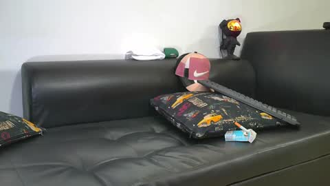 Snapshot of nixon347932 chatting on 01/23/25, 07:00 Nicolas Muscle online show from 01/23/25, 07:00