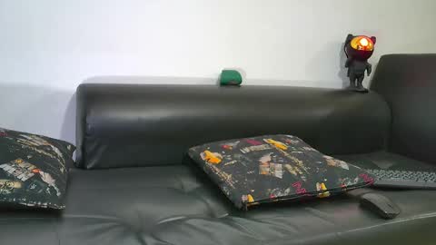Snapshot of nixon347932 chatting on 02/06/25, 04:53 Nicolas Muscle online show from 02/06/25, 04:53