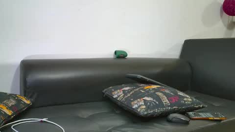 Snapshot of nixon347932 chatting on 02/13/25, 05:26 Nicolas Muscle online show from 02/13/25, 05:26