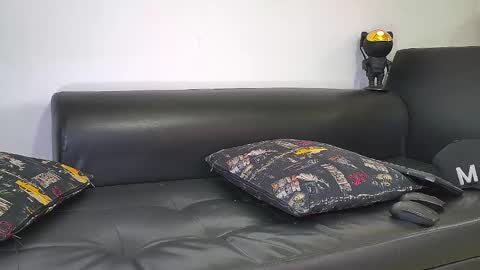 Snapshot of nixon347932 chatting on 02/18/25, 03:43 Nicolas Muscle online show from 02/18/25, 03:43