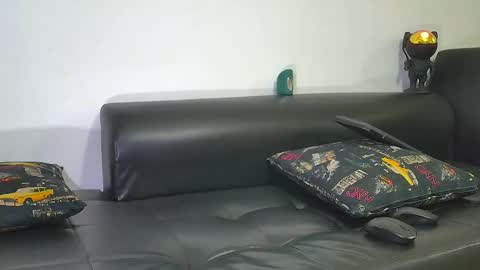 Snapshot of nixon347932 chatting on 02/24/25, 04:49 Nicolas Muscle online show from 02/24/25, 04:49