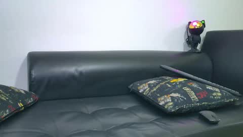 Snapshot of nixon347932 chatting on 03/07/25, 08:34 Nicolas Muscle online show from 03/07/25, 08:34