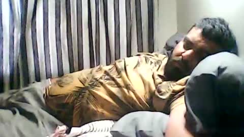 Snapshot of nixtr1210131507 chatting on 12/17/25, 12:11 FUZZY-D online show from 12/17/25, 12:11