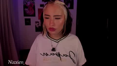 Nixxie  online show from 03/07/26, 02:30