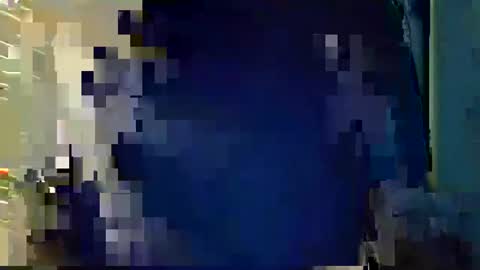 nizer2872870 online show from 12/21/25, 04:08