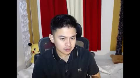 njay_16 online show from 02/15/26, 06:37