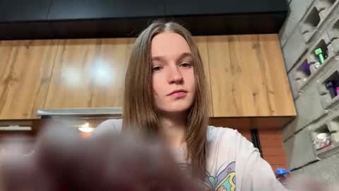 Tears Lora online show from 11/07/25, 09:31