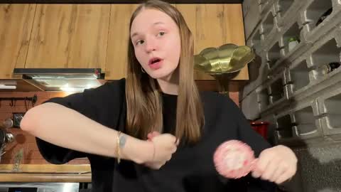 Tears Lora online show from 03/31/26, 11:49