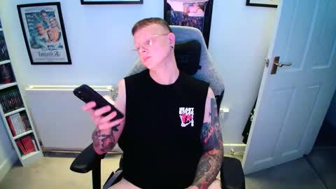 Snapshot of nlrb93 chatting on 09/16/25, 05:58 BNate93 online show from 09/16/25, 05:58