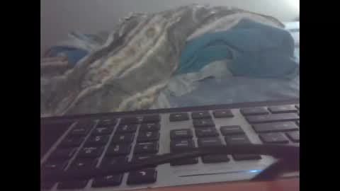 Snapshot of nmcandeias chatting on 12/22/24, 04:50 Nuno online show from 12/22/24, 04:50